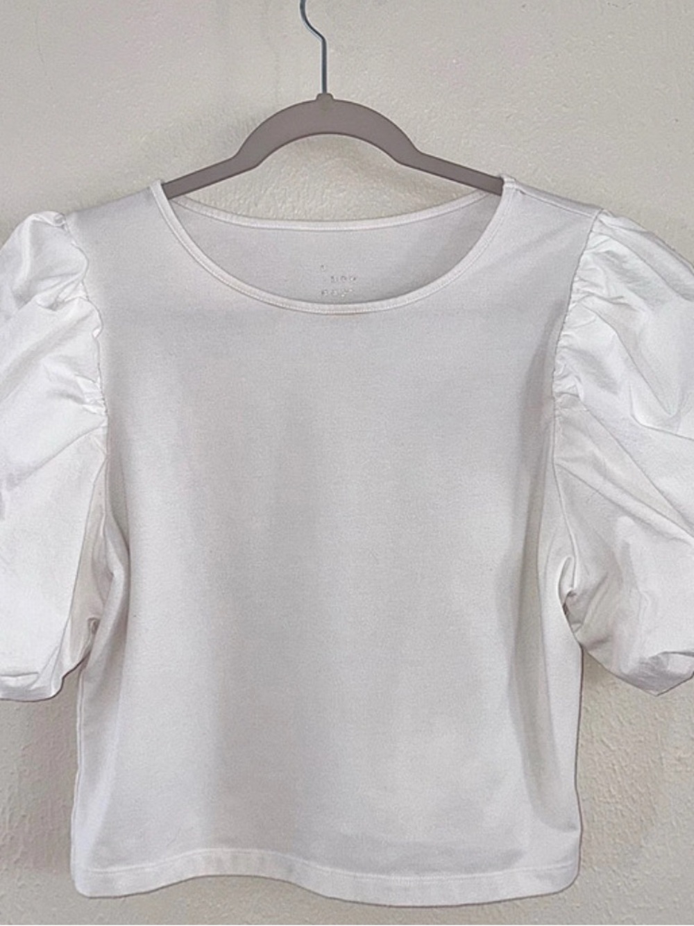White Puff Sleeve Women's Top - Picture 1 of 4